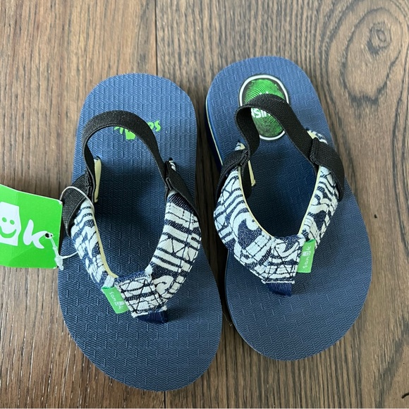 NWT Sanuk yoga mat flip flops, baby/toddler boys size 7/8 - Picture 2 of 10